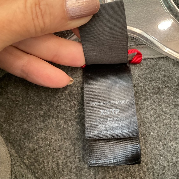 The North Face Pullover Quarter Sip Fleece Jacket, Grey, Women’s Size Small - Picture 10 of 15